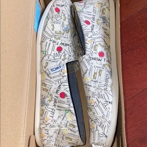 Toms NEW YORK print.